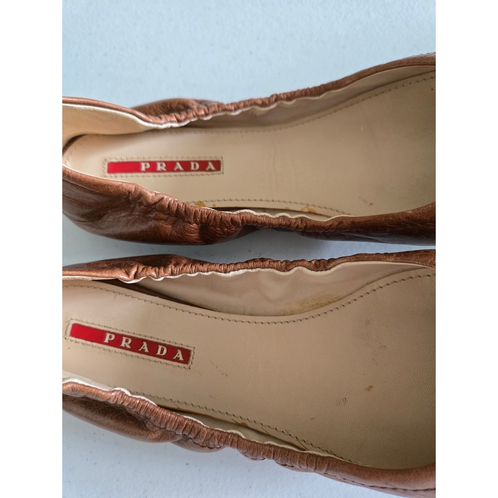 Prada Designer Brown Leather Elastic Scrunch Ballet Flats Gold Logo Womens 37.5 - Picture 8 of 9
